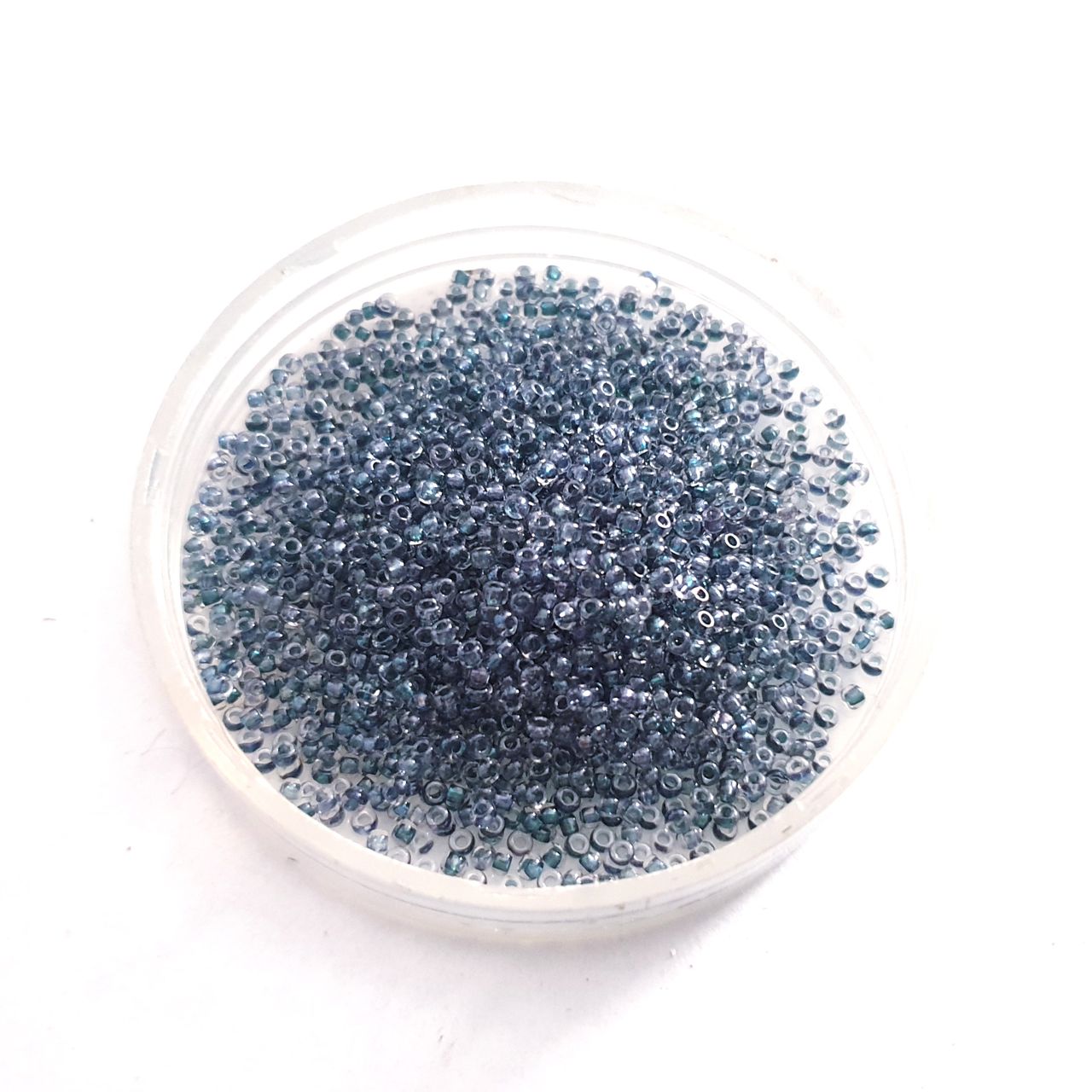 15 0 1.5mm Montana Transparent Lustred Czech Seed Beads