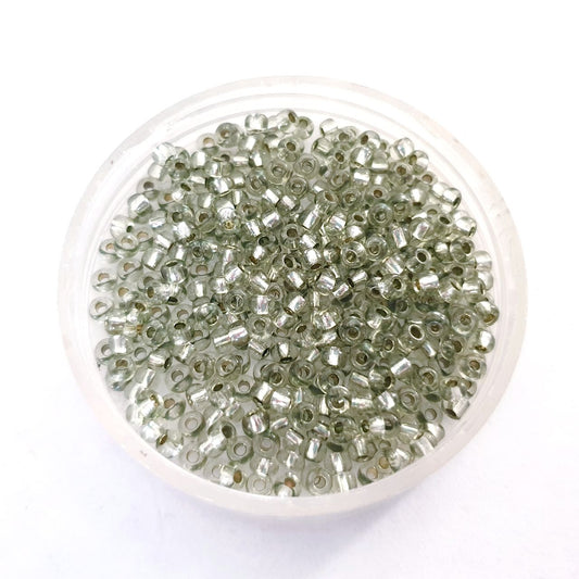 8 0 Czech Seed Bead Green - Sage Silverlined