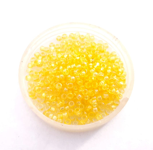 8 0 Czech Seed Bead Jonquil AB