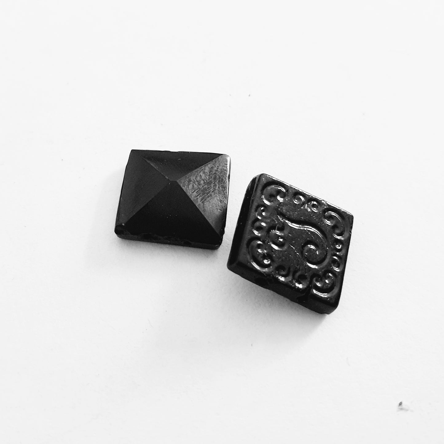 French Jet Flat Stone Two Holed Square 12x12mm