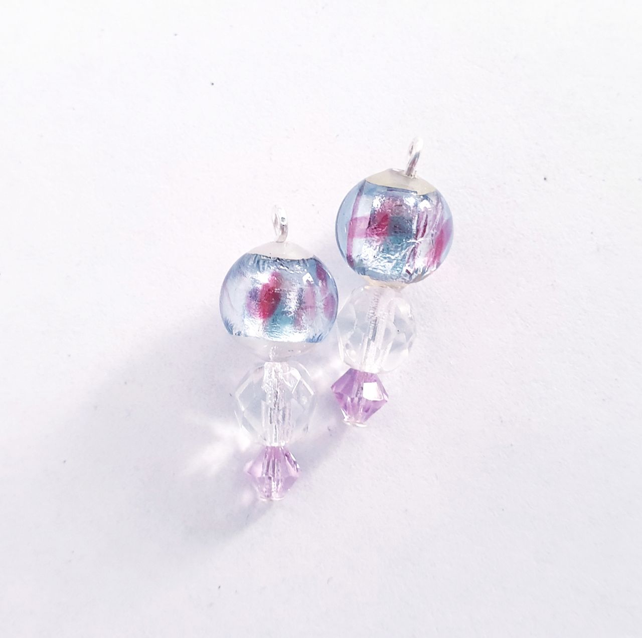 Pretty Vintage Style Handmade Foil Japanese Drops Silver White Lilac