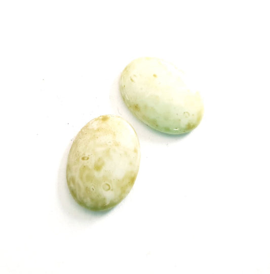Glass Stone Flat Oval 18x13mm Moss Mottled