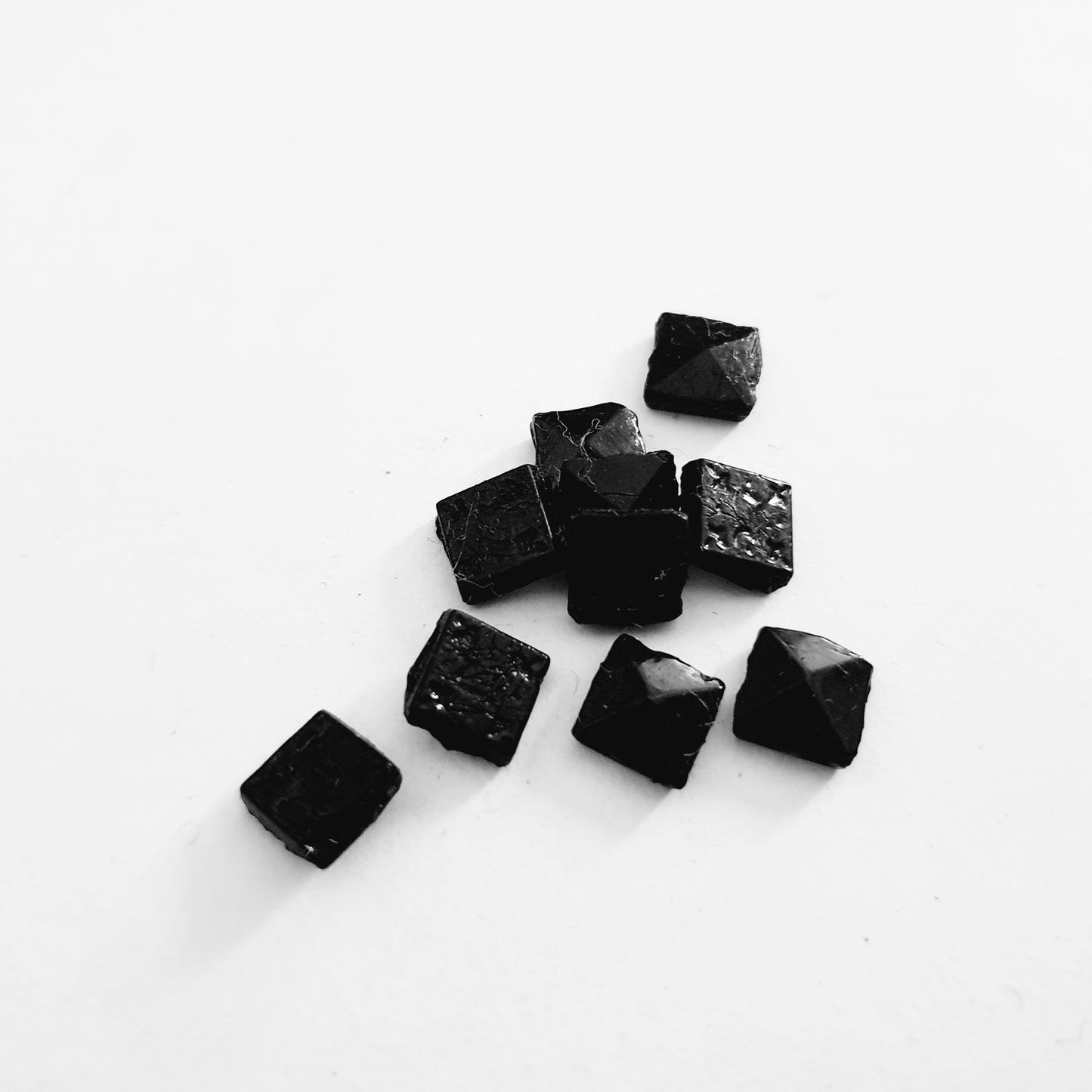 French Jet Flat Stone Square 7x7mm