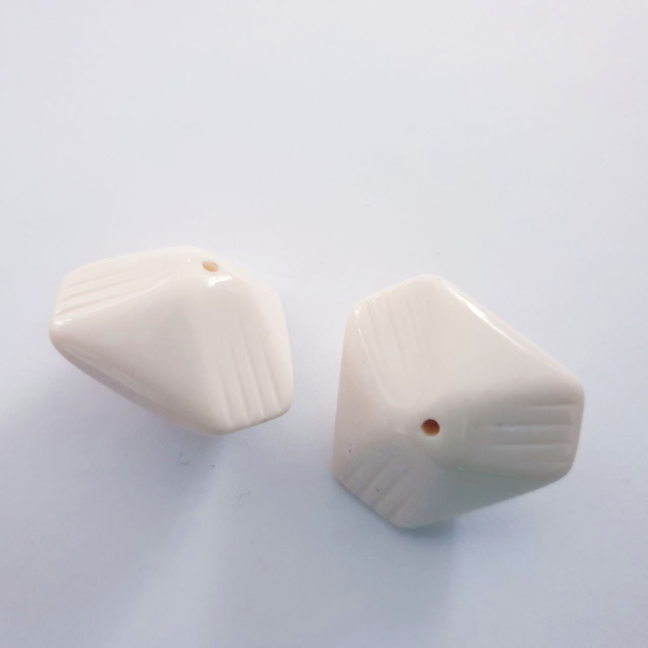 Lucite Bead Ivory Tri Grooved Saucer 22x30mm