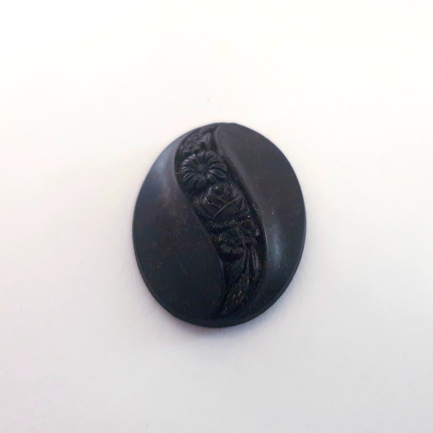Flatback Stone Glass Oval Paisley 32x24mm Matt Black