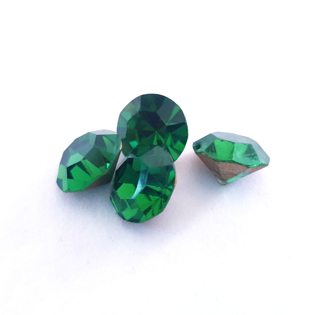 Pointed Back Swarovski Crystal Chaton Round Green Tourmaline Gold Foiled Back SS45 10mm