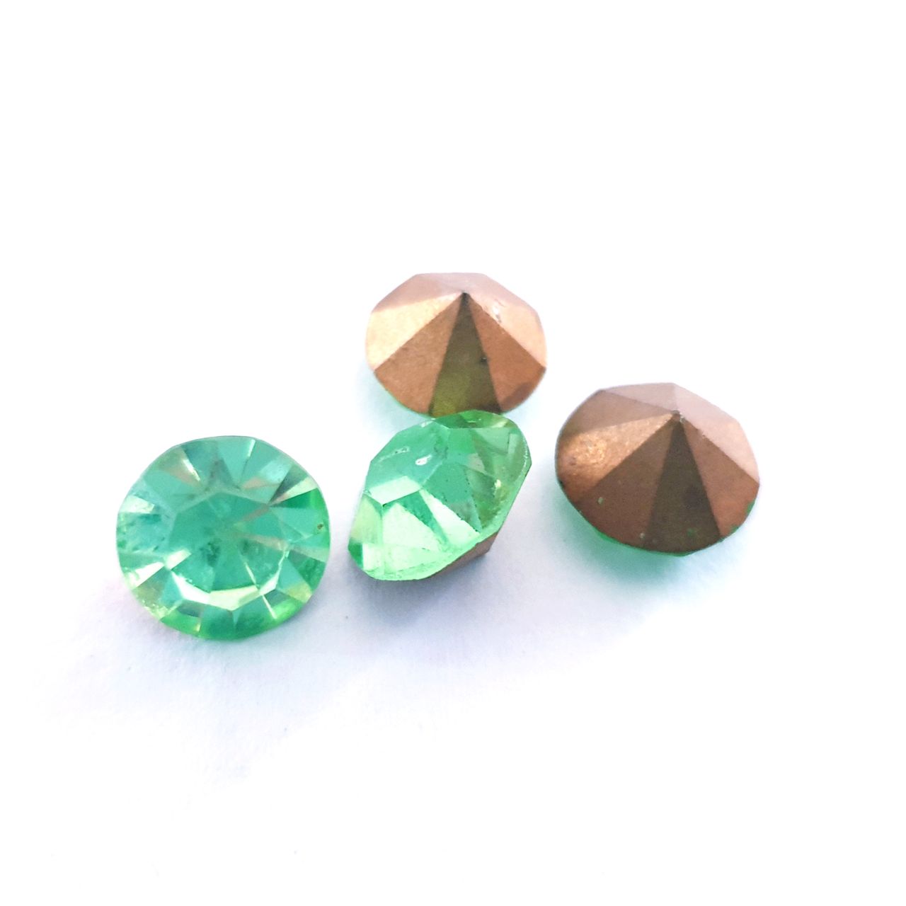 Pointed Back Swarovski Crystal Chaton Round Peridot Topaz Gold Foiled Back SS45 10mm
