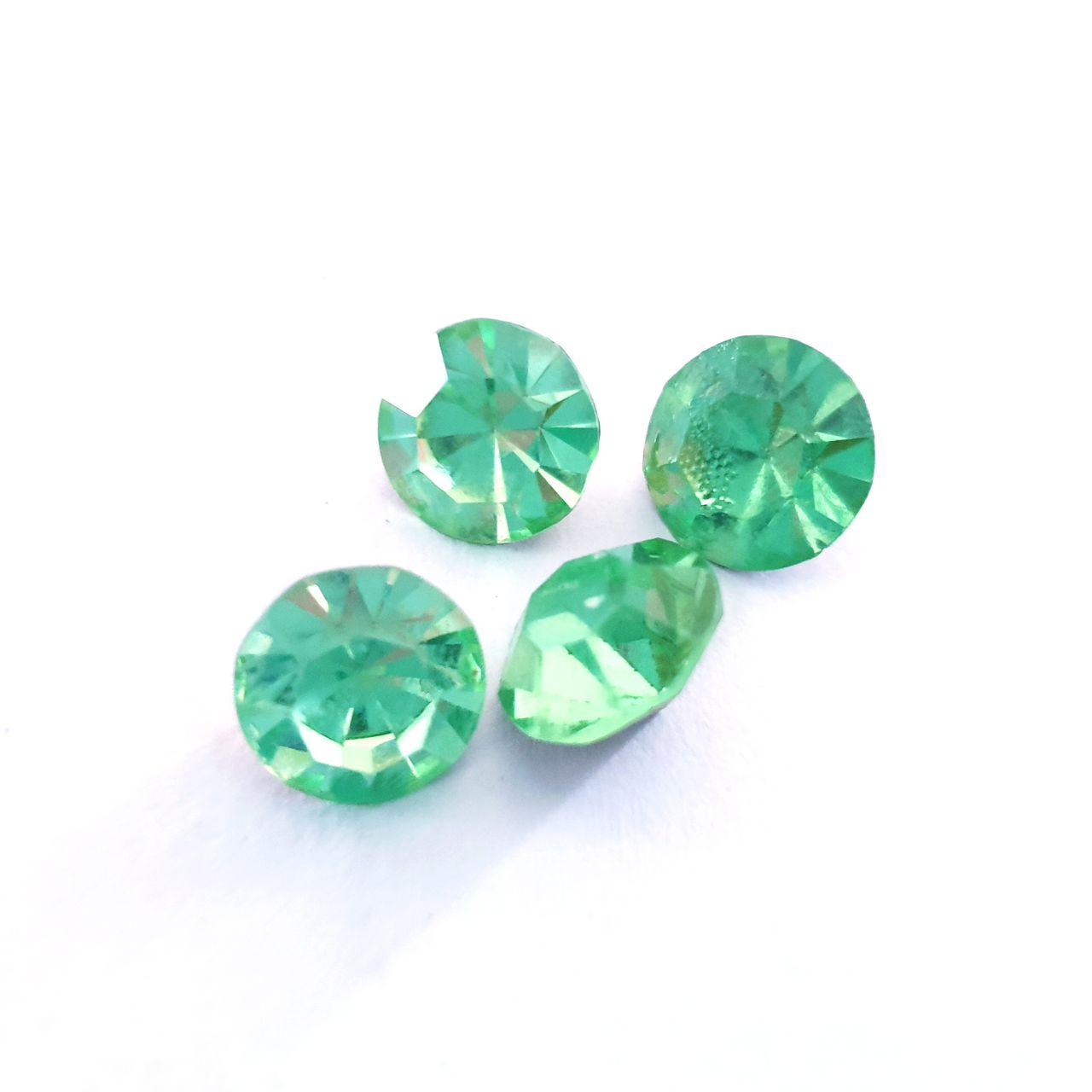 Pointed Back Swarovski Crystal Chaton Round Peridot Topaz Gold Foiled Back SS45 10mm