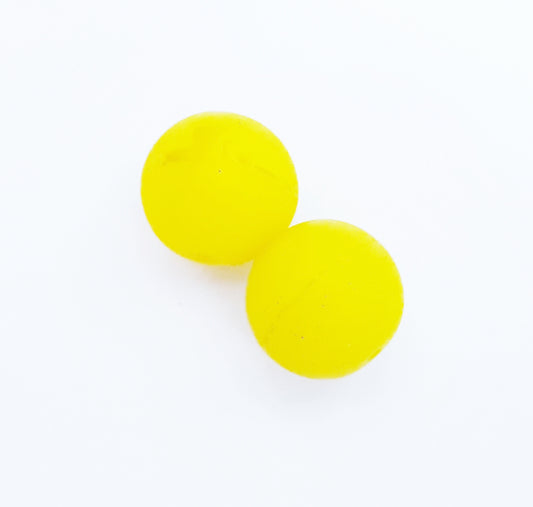 18mm Yellow Round Matt Czech Glass Beads