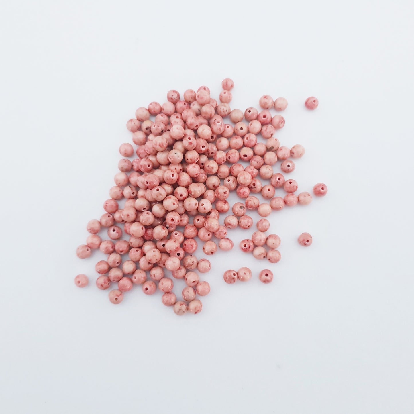 Stone Beads 4mm Salmon