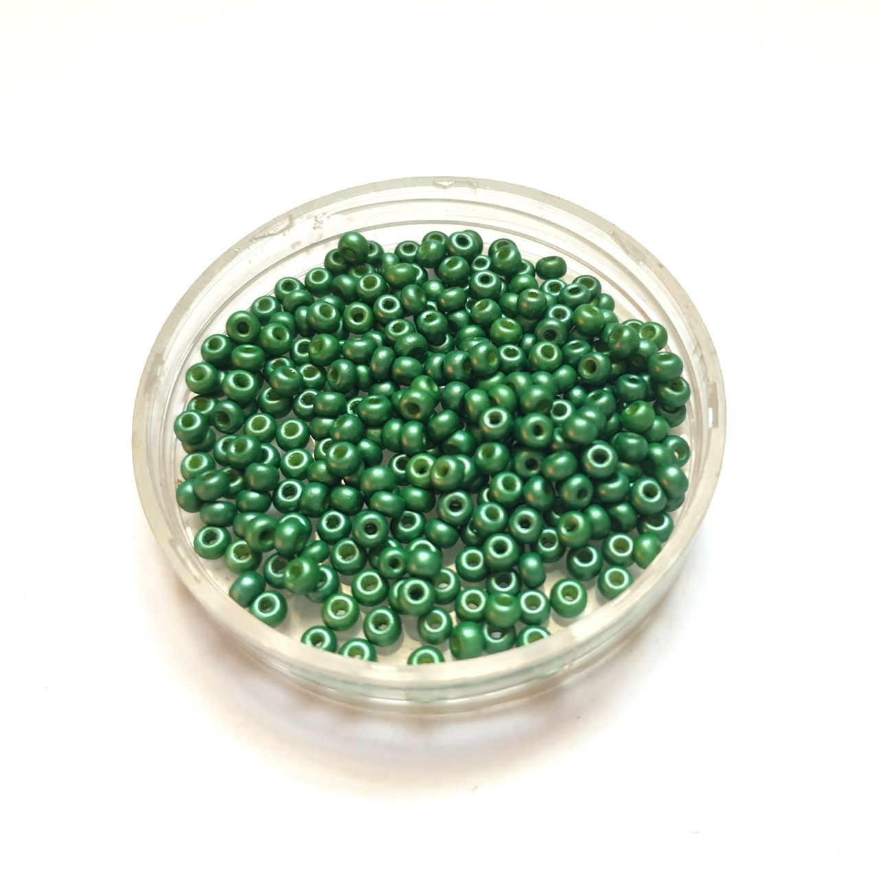 8 0 Czech Seed Bead Green Matt Pearl