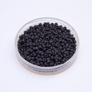8 0 Czech Seed Bead Black Matt