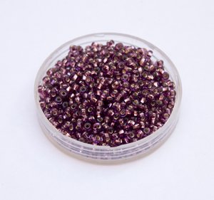 8 0 Czech Seed Bead Amethyst Silverlined