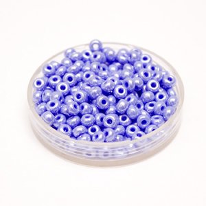 5 0 4.5mm Blue - Mid Opaque Lustred Czech Seed Bead