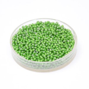 11 0 Czech Seed Bead Green White Heart