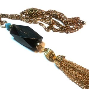Boheme Pendant Horn Swarovski Crystal w Gold Tassel