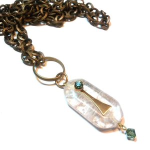 Femme Pendant Stone Swarovski Crystal Erinite