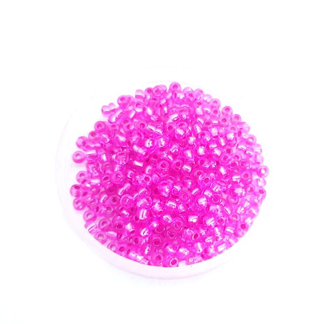 8 0 Czech Seed Bead Pink Silverlined (dyed)