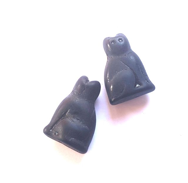 Black Cat 18x13mm Czech Glass Bead