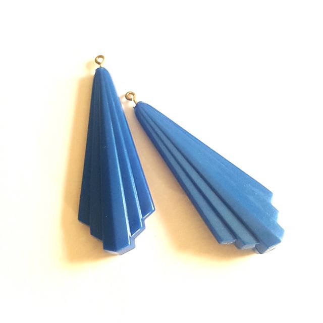 Lucite Deco Drop Blue Pearl 50mm