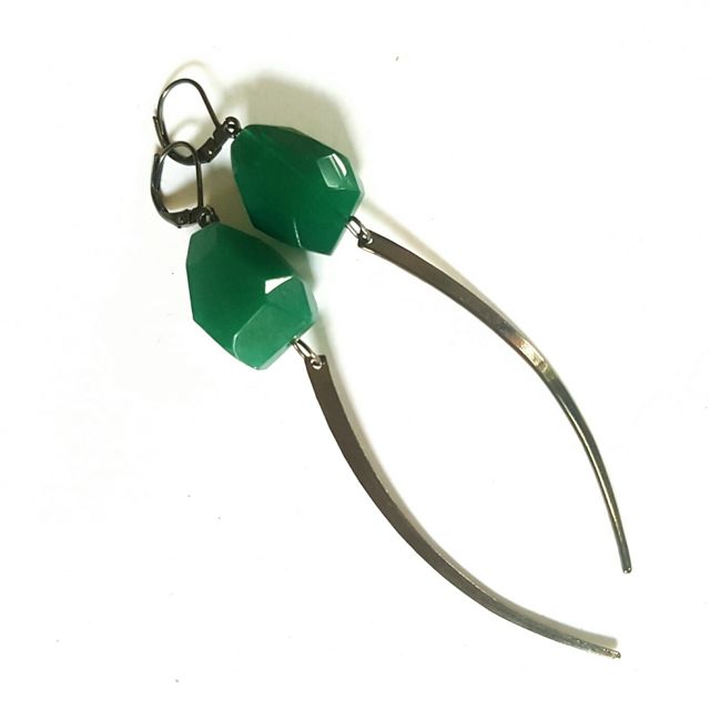 Boheme Black Tusk Green Earrings