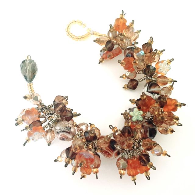 DIY Kit Ooh La La Wire Wrapped Cluster Bracelet Topaz