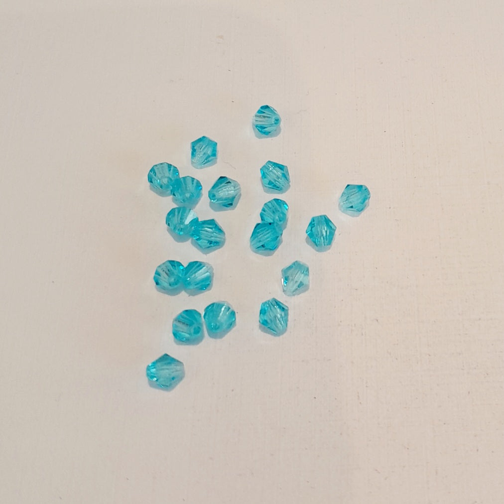 Machine Cut Czech Preciosa  Crystal Bicone Aquamarine 4mm | Pack of 25