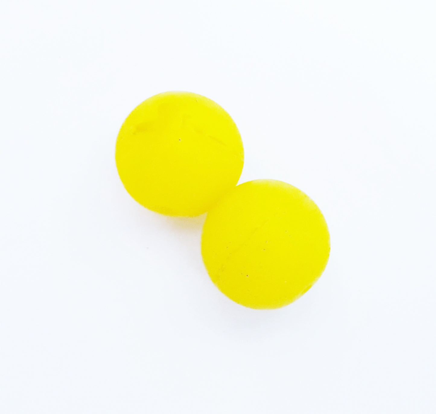 18mm Yellow Round Matt Czech Glass Beads