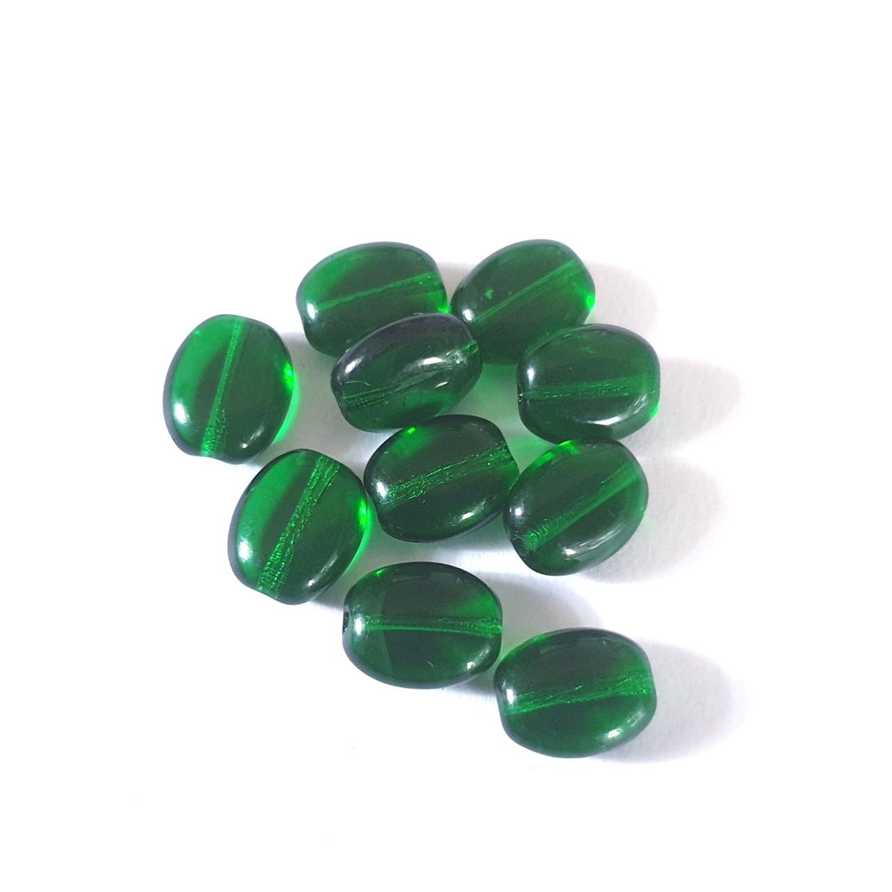 Flat Oval Emerald Green 11x9mm Czech Glass Bead