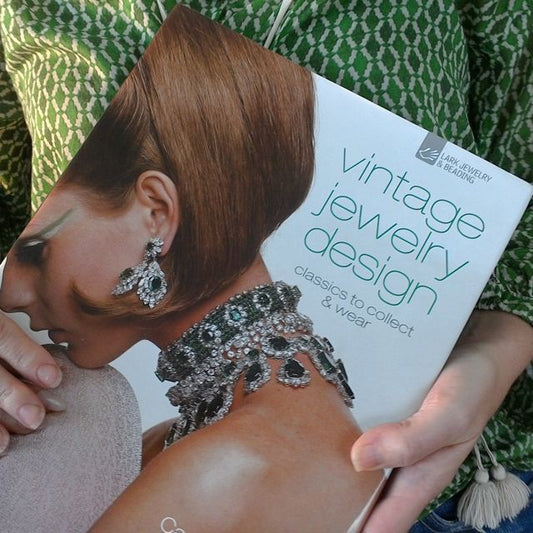Book Vintage Jewellery Design