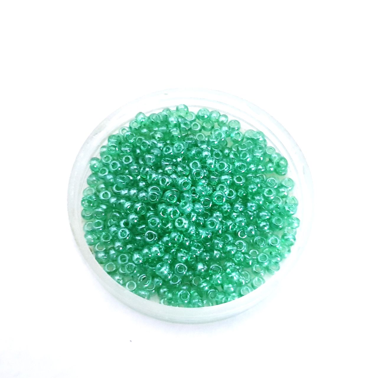 8 0 Czech Seed Bead Green Transparent Lustred