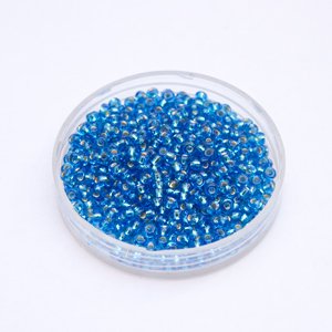 8 0 Czech Seed Bead Turquoise Silverlined