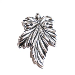 Metalised Plastic Leaf Pendant Antique Silver 43mm