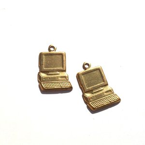 PC Brass Vintage Charm