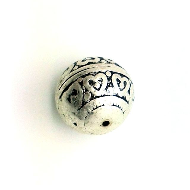 Metalised Plastic Bead Round Antique Silver Bead w Heart Pattern 18mm