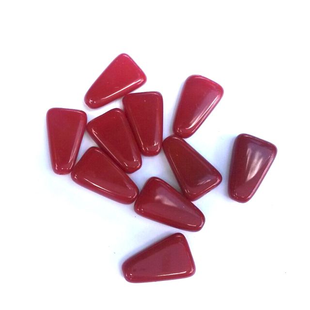 Triangle Deco Red- Cherry 6x16mm Czech Glass Bead